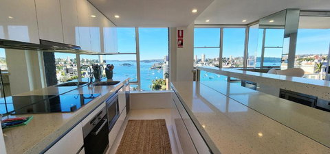 Expansive Harbour Views - Accommodation Brunswick Heads 2