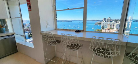 Expansive Harbour Views - Accommodation Brunswick Heads 4