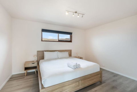 Expansive River-View Oasis - Accommodation Brunswick Heads 3