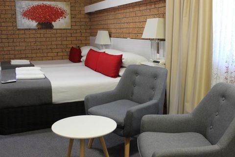 Golden Harvest Motor Inn Moree - Accommodation Brunswick Heads 0