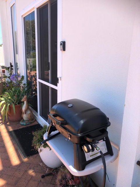 H&H Studio Overlooking Boston Bay, Port Lincoln - Accommodation Brunswick Heads 1