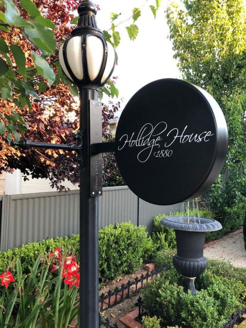 Hollidge House 5 Star Luxury Apartments - Accommodation Brunswick Heads 0