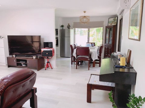 Home Away From Home-(Room1) - Accommodation Brunswick Heads 0