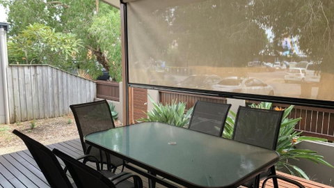 Hook Wine Sinker - Accommodation Brunswick Heads 1