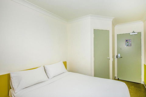Imperial Motel Windsor - Accommodation Brunswick Heads 2