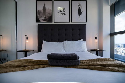 Infinity Tower Brisbane City - Accommodation Brunswick Heads 2