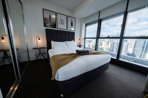 Infinity Tower Brisbane City - Accommodation Brunswick Heads 3