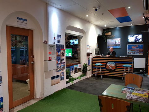 Adelaide Travellers Inn Backpackers Hostel - Accommodation Brunswick Heads 2