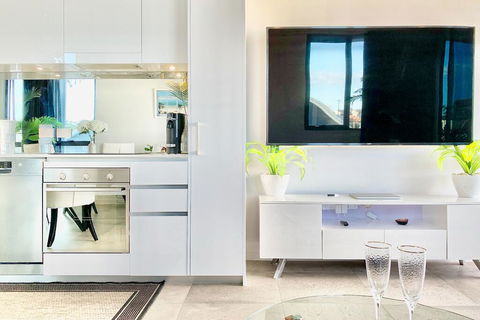 AdriaticBlu Luxe 2 Bed Apartment With Stunning Ocean Views - Accommodation Brunswick Heads 2