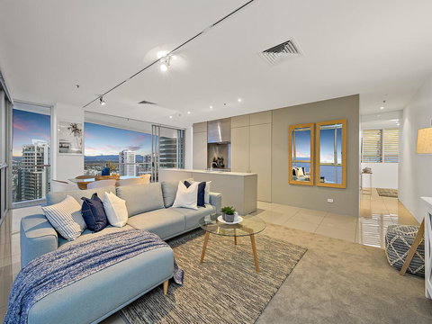 Air On Broadbeach - Accommodation Brunswick Heads 3