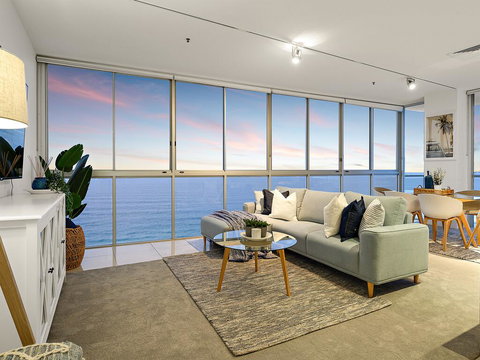 Air On Broadbeach - Accommodation Brunswick Heads 1