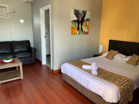 Albion Hotel - Motel Finley - Accommodation Brunswick Heads 0