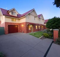 Albury Suites - Schubach Street - Accommodation Brunswick Heads