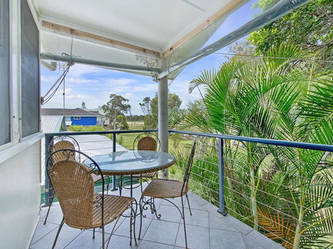 Allamanda House, 3 Willow Street - Accommodation Brunswick Heads 0