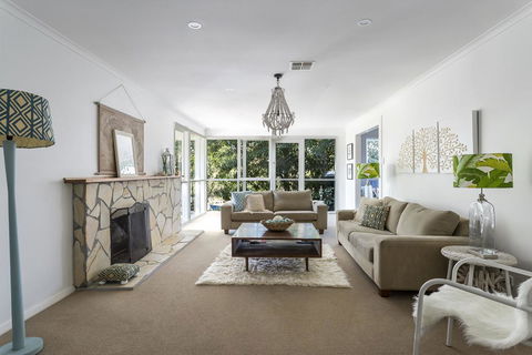 ALLAMBEA - MOUNT ELIZA - Accommodation Brunswick Heads 2