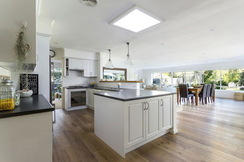 ALLAMBEA - MOUNT ELIZA - Accommodation Brunswick Heads 3