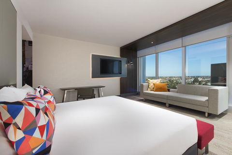 Aloft Perth - Accommodation Brunswick Heads 3