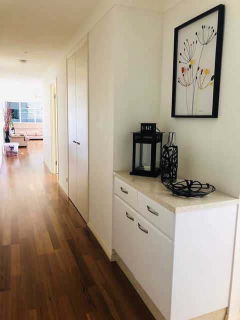 Amazing Apartment Ocean Views And Hot Tub On Balcony - Coolangatta - Accommodation Brunswick Heads 3