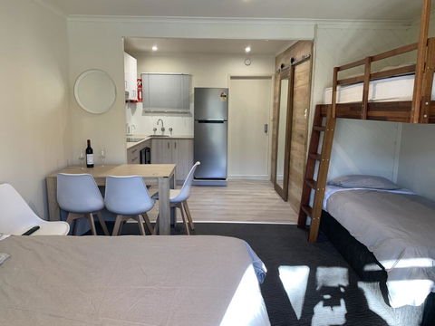 Aneeki Ski Lodge - Accommodation Brunswick Heads 1