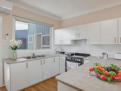 Antonio's Paradise - Spectacular Views Over Warrain Beach - Accommodation Brunswick Heads 1