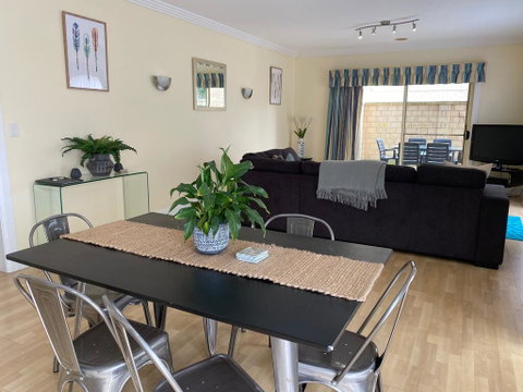 Apartment 244 On Bertha, Mount Gambier - Accommodation Brunswick Heads 0