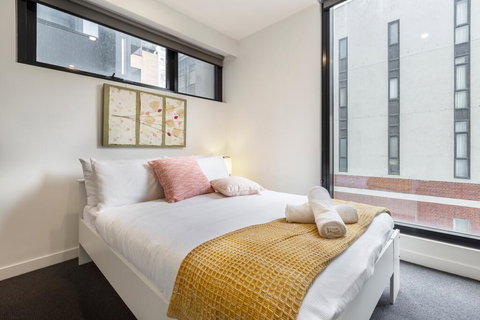 Apartment On BOURKE St - HEART Of Melbourne CBD. - Accommodation Brunswick Heads 2