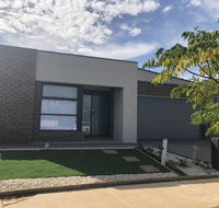 Apple House Tarneit North - Accommodation Brunswick Heads