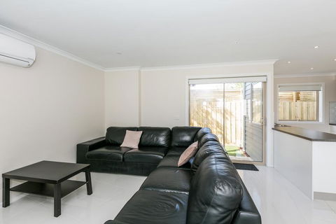 Aquilla Townhouse 6 - Accommodation Brunswick Heads 3