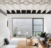 Architectural Design Award winning city House - Accommodation Brunswick Heads