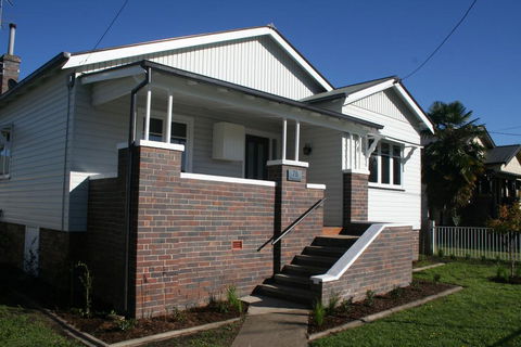Armidale Executive Accommodation - City Centre - Accommodation Brunswick Heads 2