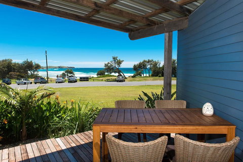 ArtHOUSE Beachfront Accommodation - Accommodation Brunswick Heads 0