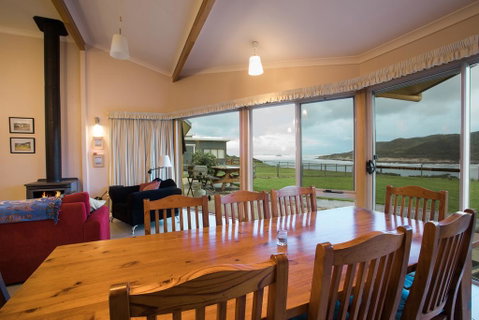 Arthur Riverfront And Sea Lodge Upstream - Accommodation Brunswick Heads 0