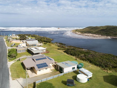 Arthur Riverfront And Sea Lodge Upstream - Accommodation Brunswick Heads 2