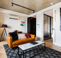 Artsy Apartment CBD City Views and Balcony - Accommodation Brunswick Heads
