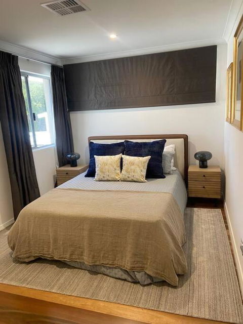 Luxury Executive Home With Pool - Accommodation Brunswick Heads 2