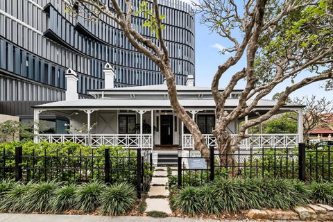 Luxury Inner City Heritage House - Accommodation Brunswick Heads 1