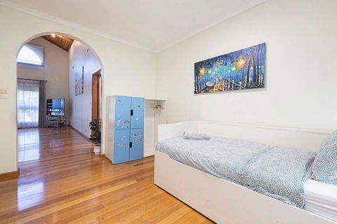 Magnificent Eltham House With Stunning View - Accommodation Brunswick Heads 2