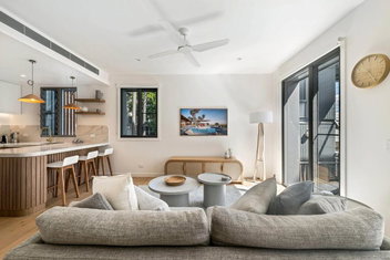 Luxury Retreat New Villa 17, Hastings St with Accommodation Brunswick Heads