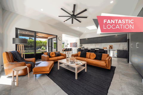 Marble At South Plympton - 4BR Modern WiFi - Accommodation Brunswick Heads 0