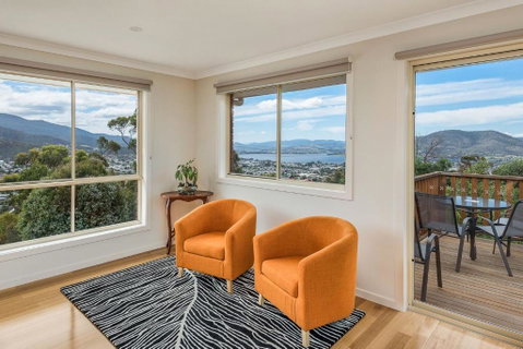 Mayhill Views Space And Style - Accommodation Brunswick Heads 2