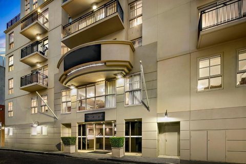Melbourne Carlton Central Apartment Hotel Official - Accommodation Brunswick Heads 1