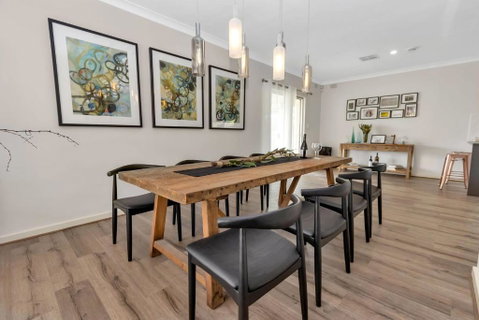 Mid Century 4 Bedroom Getaway In Barossa Vineyard - Accommodation Brunswick Heads 2