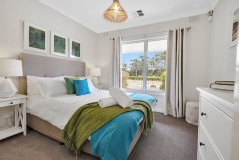 Mid Century 4 Bedroom Getaway In Barossa Vineyard - Accommodation Brunswick Heads 1