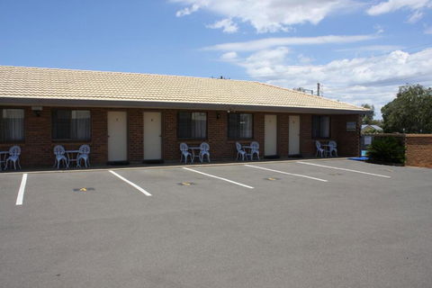 Mid Town Inn Narrabri - Accommodation Brunswick Heads 2