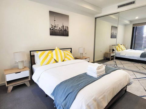 Modern Elegance: 2 Bedroom Oasis W/ Free Parking - Accommodation Brunswick Heads 0