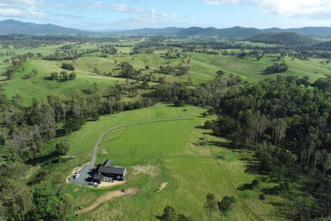 Modern Farmhouse - Accommodation Brunswick Heads 2