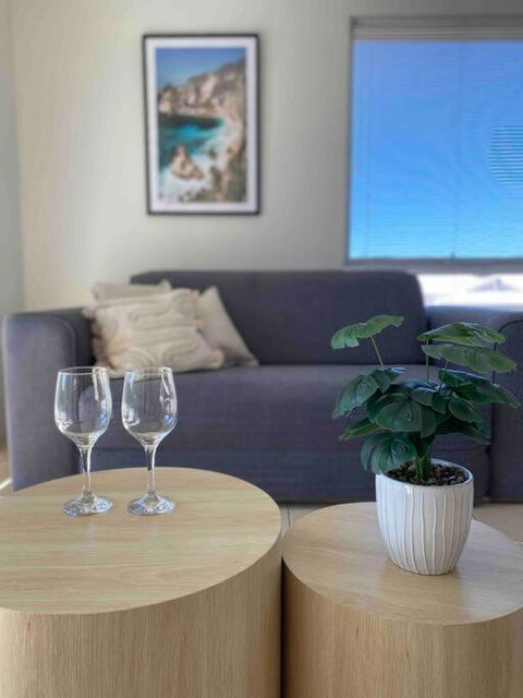 Modern Luxury 1 Bedroom Apartment - Walk To The Shops! Free Wifi - Accommodation Brunswick Heads 1