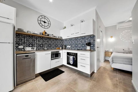 Modern Luxury Studio Apartment - Accommodation Brunswick Heads 0