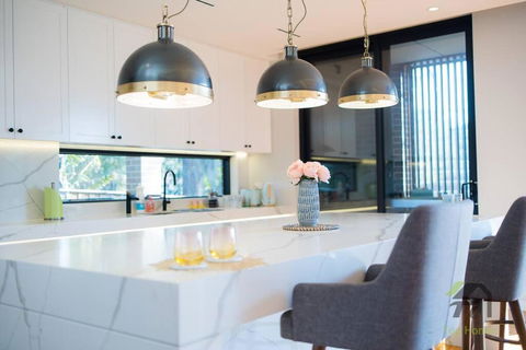Modern Summer Palace In Epping - Accommodation Brunswick Heads 1