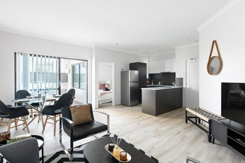 Minimalist Exec 2bdr Near River - Accommodation Brunswick Heads 3